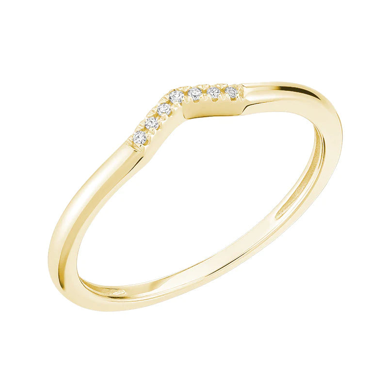 V Shape Diamond Ring in 10K Gold with 7 diamonds totaling 0.02CTDI