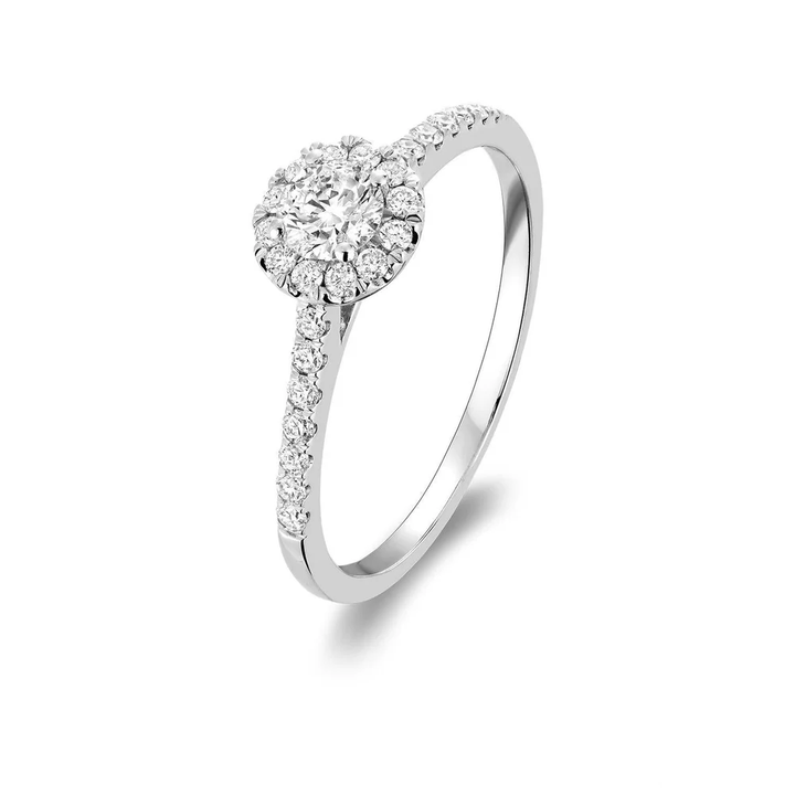 Round Diamond Halo Ring