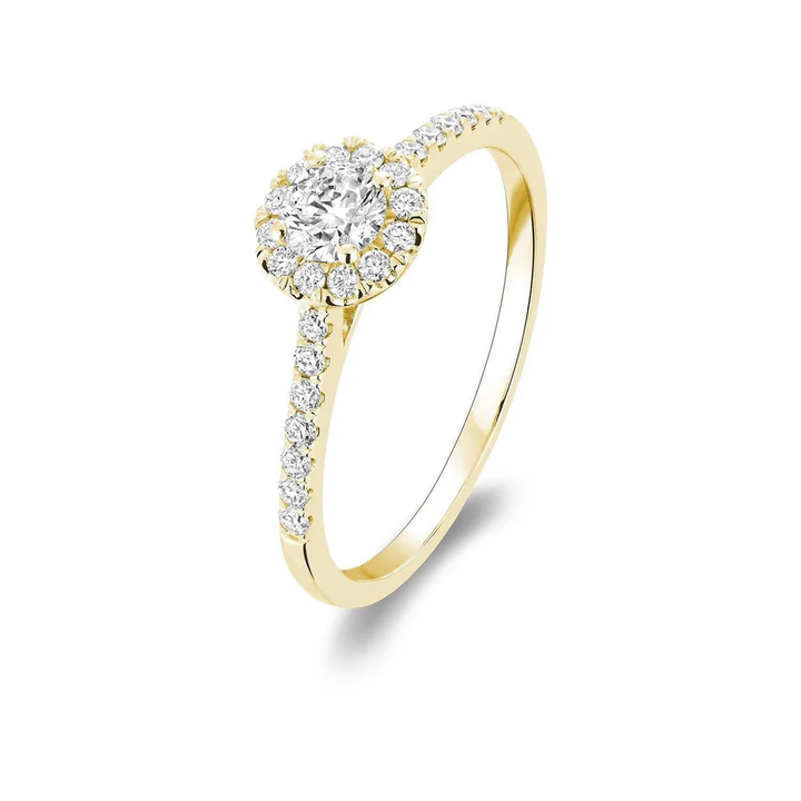 Round Diamond Halo Ring