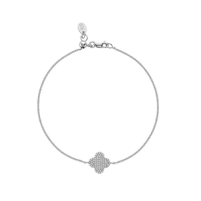 Pave Clover Diamond Bracelet