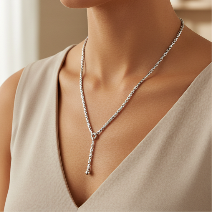 Miss Mimi Flex Lariat Pearl Necklace