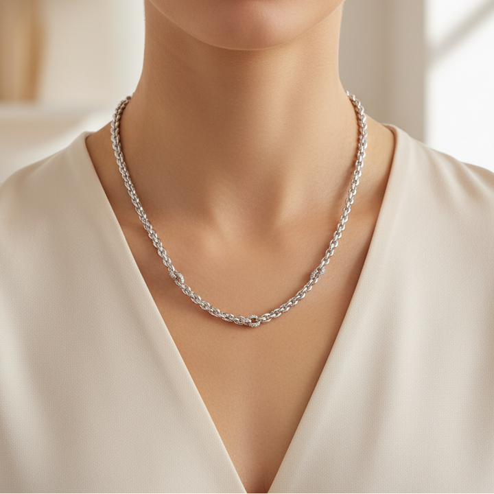 Miss Mimi Fancy Round Link Necklace