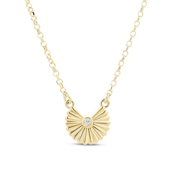 Miss Mimi Grooved Fan Pendant Necklace