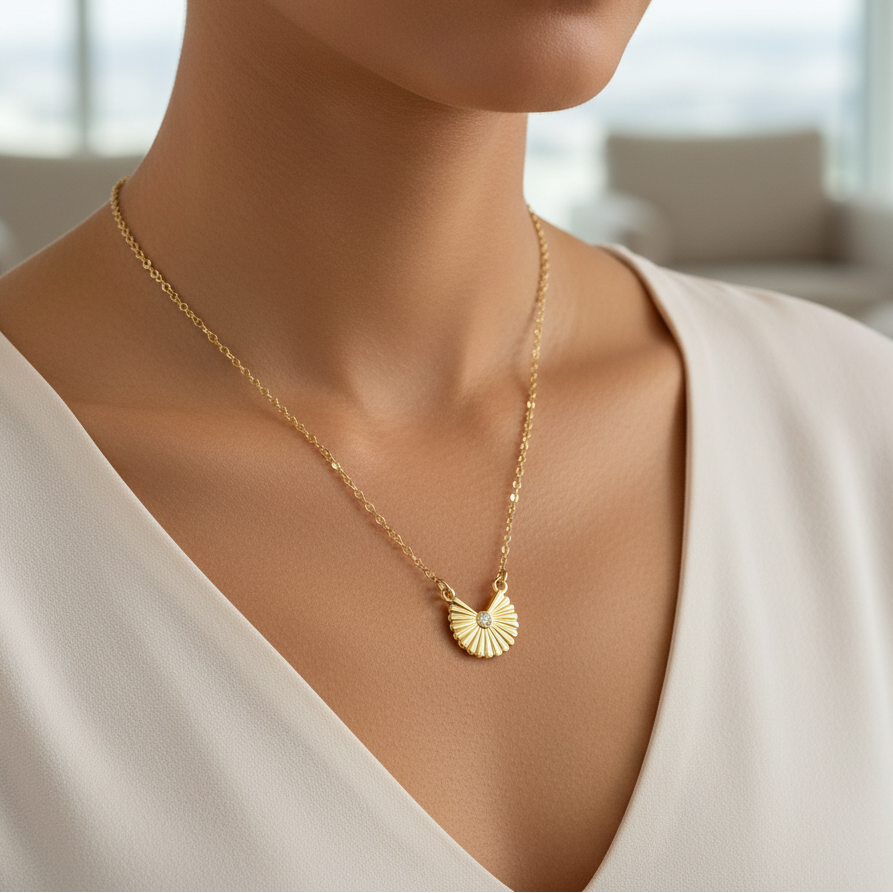 Miss Mimi Grooved Fan Pendant Necklace