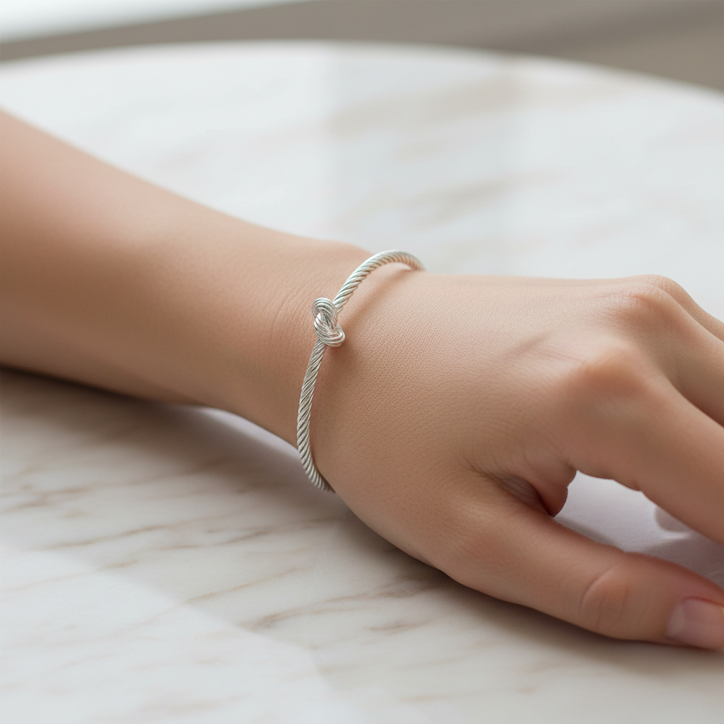 Miss Mimi Love Knot Twist Cable Bangle