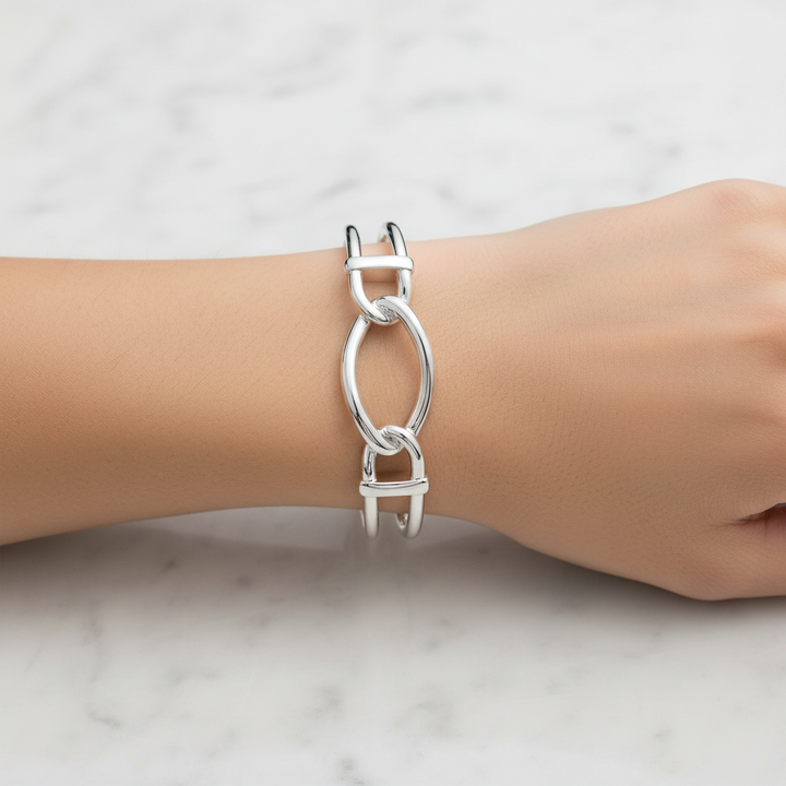 Miss Mimi Oval Link Bangle