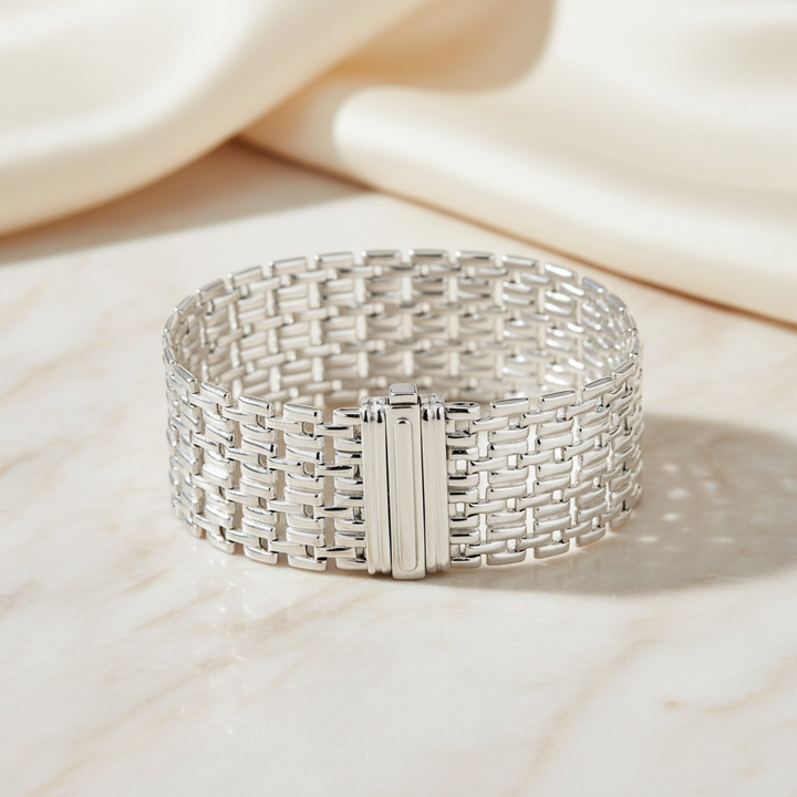 Miss Mimi 20mm Plain Square Link Bracelet
