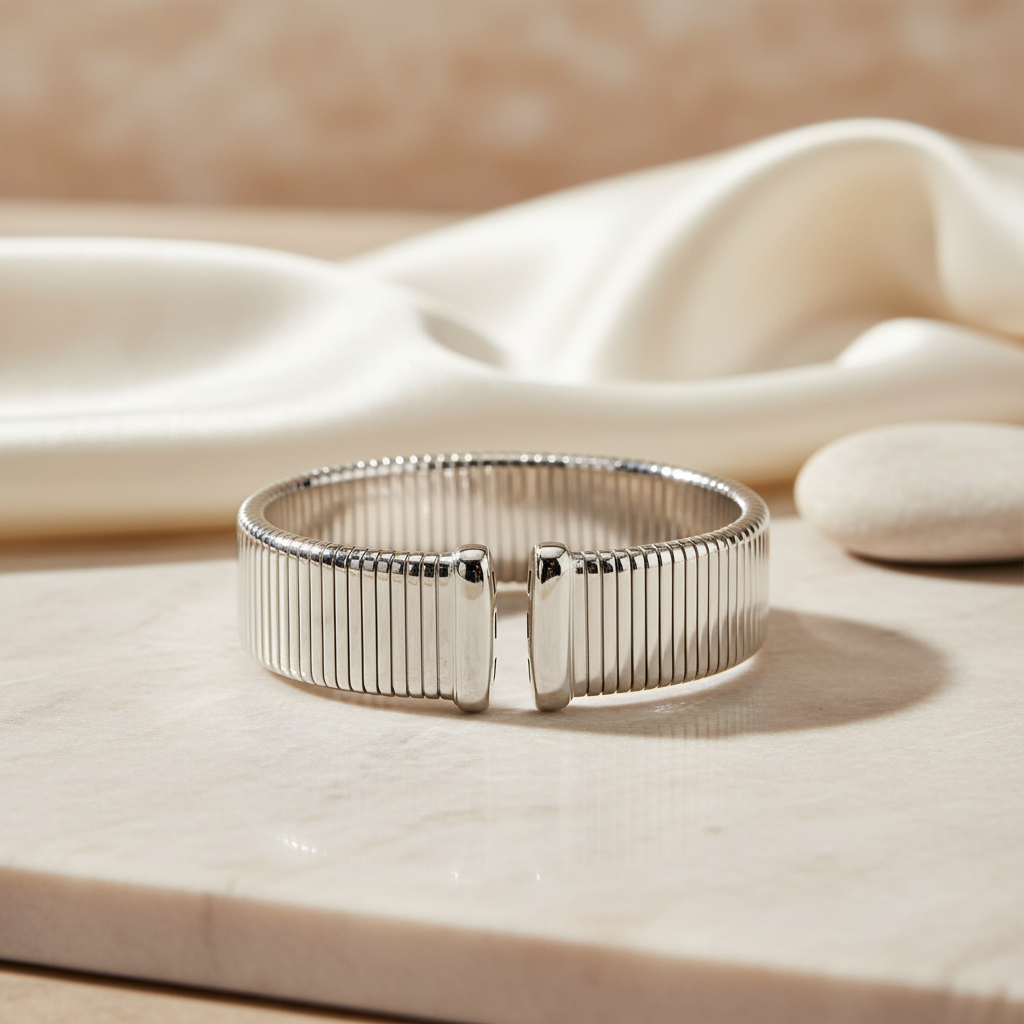 Miss Mimi 15mm Silk Cuff