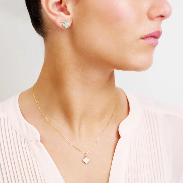 Clover Mother Of Pearl Pendant