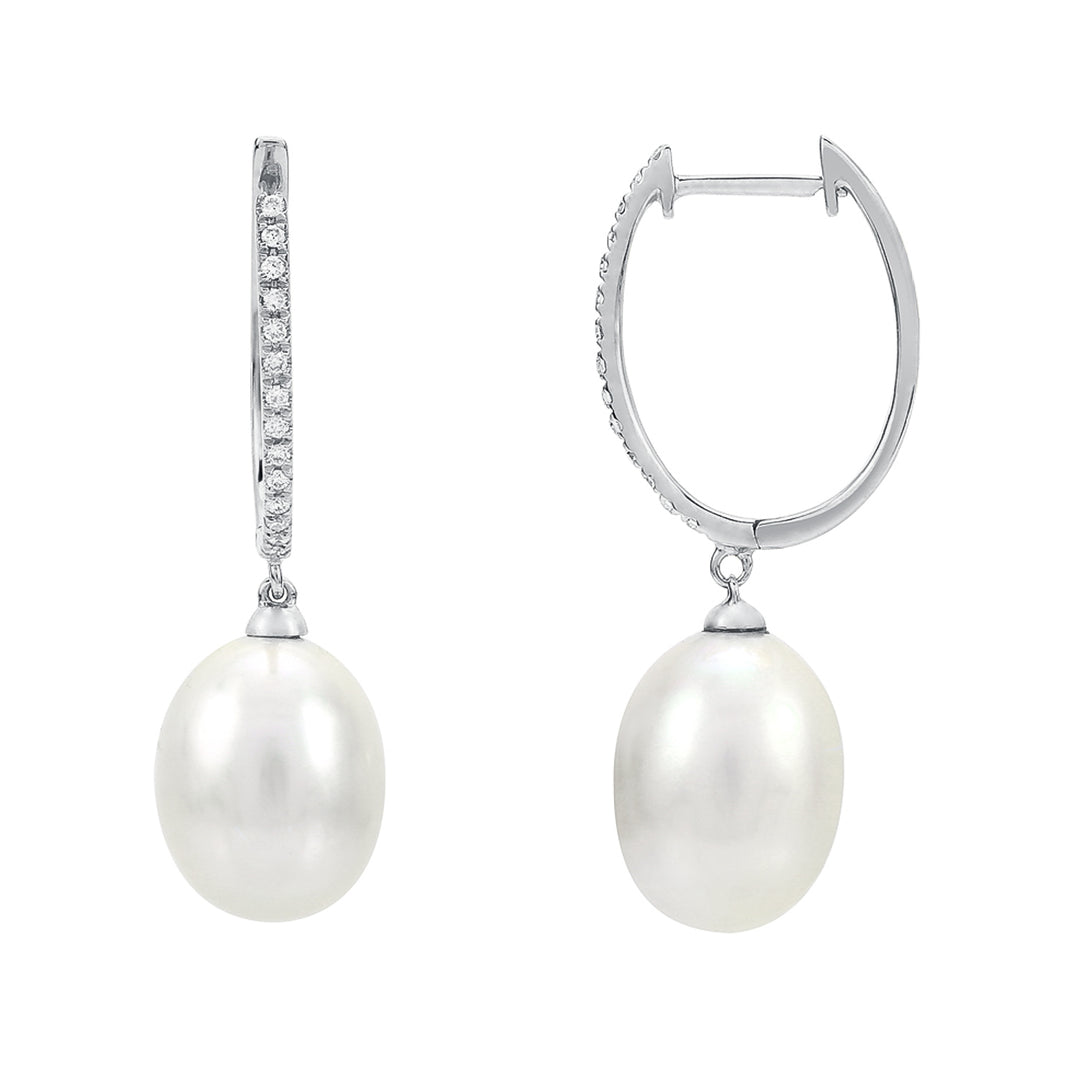 Boucles d'oreilles créoles pendantes en perles et diamants