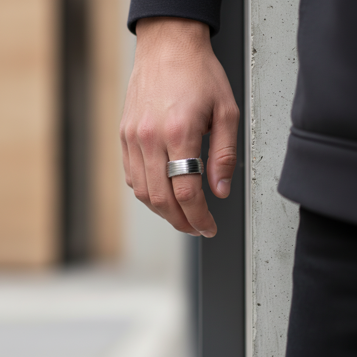 Bague en acier ARZ à 4 bords coupés en diamant
