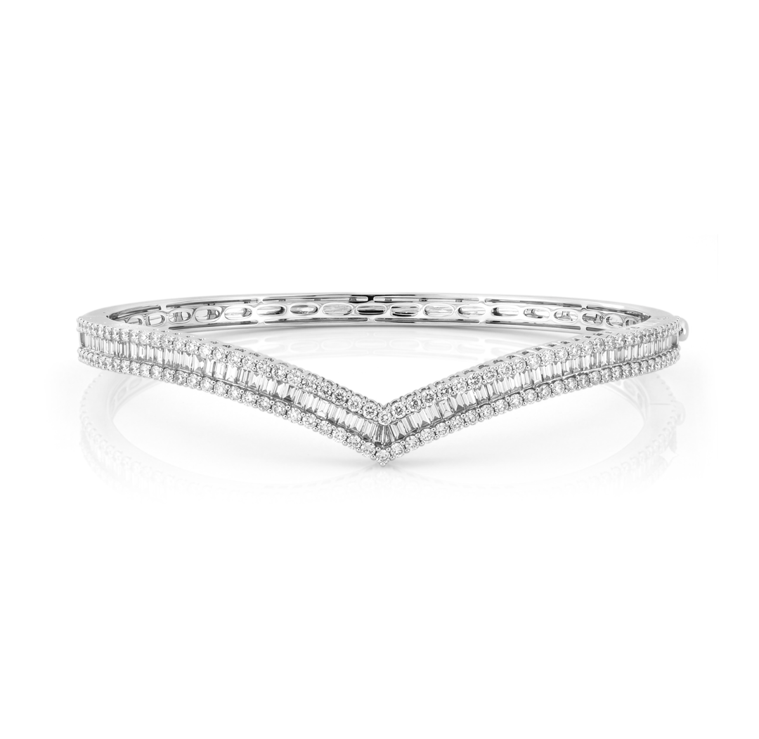 V SHAPE DIAMOND BANGLE