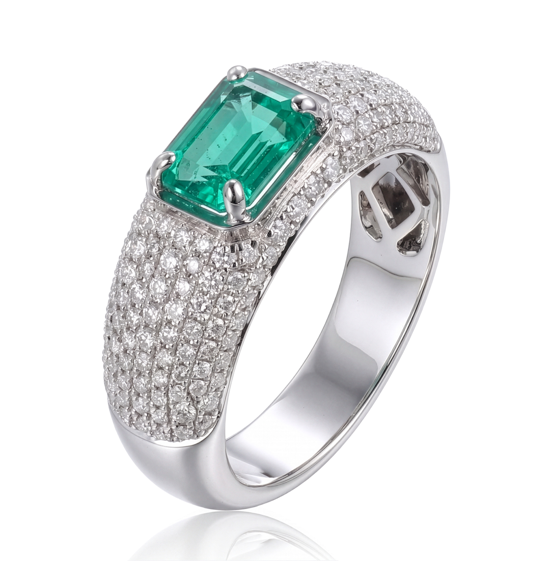 18K Gold Emerald & Diamond Ring