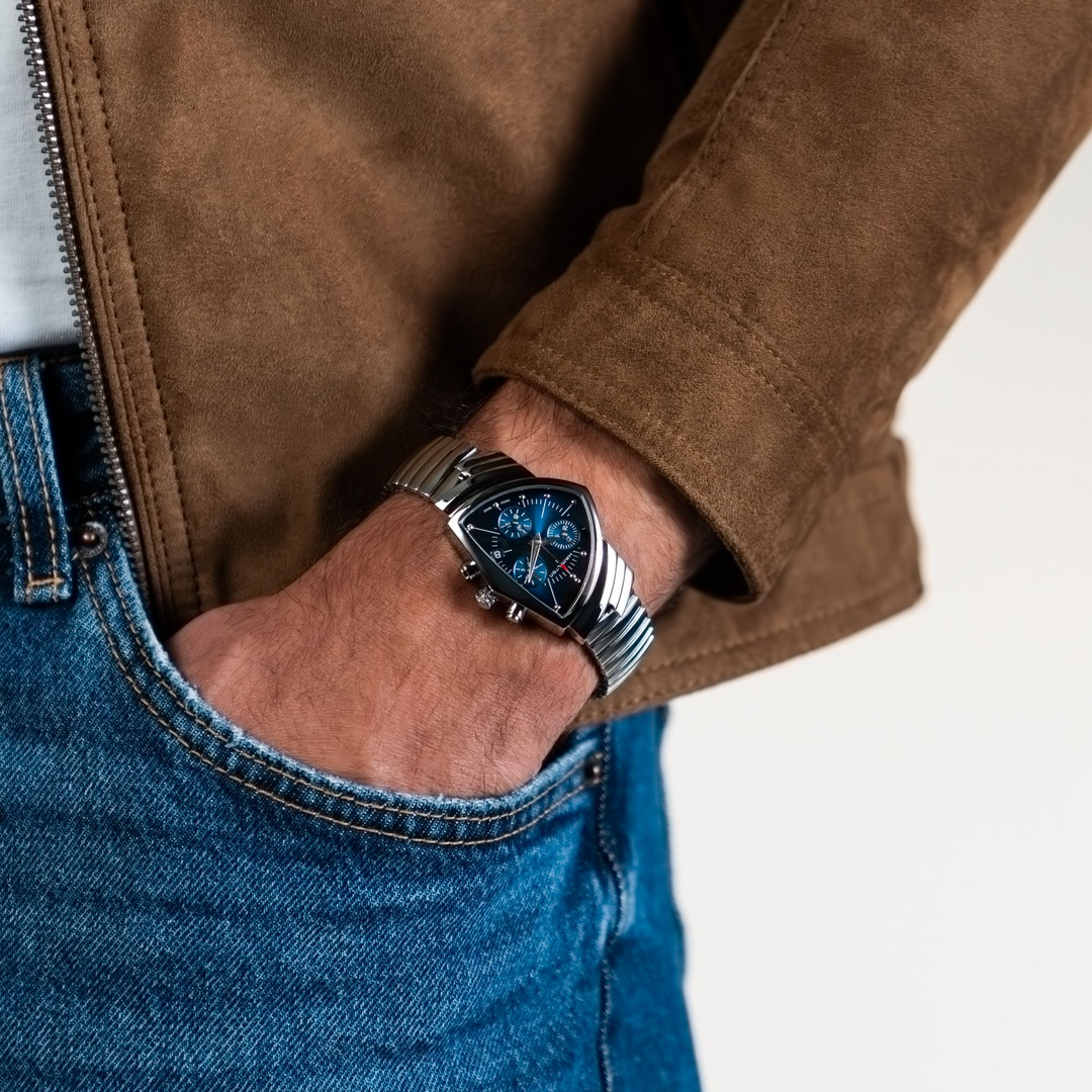 Hamilton Ventura Chrono Quartz 32mm x 50mm