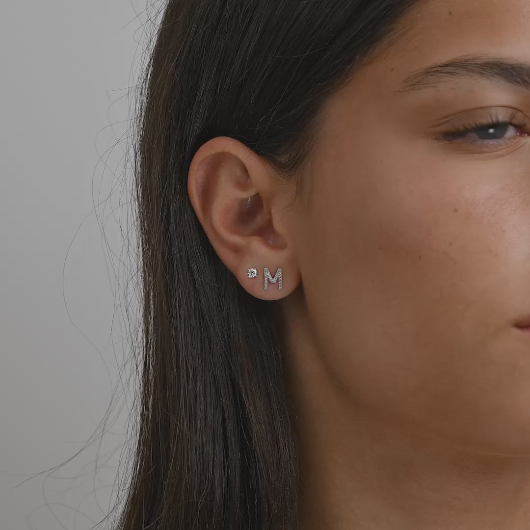 BOUCLES D'OREILLES INITIALES DIAMANT (UNIQUES)